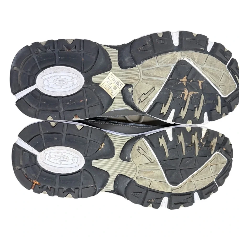 Skechers step into