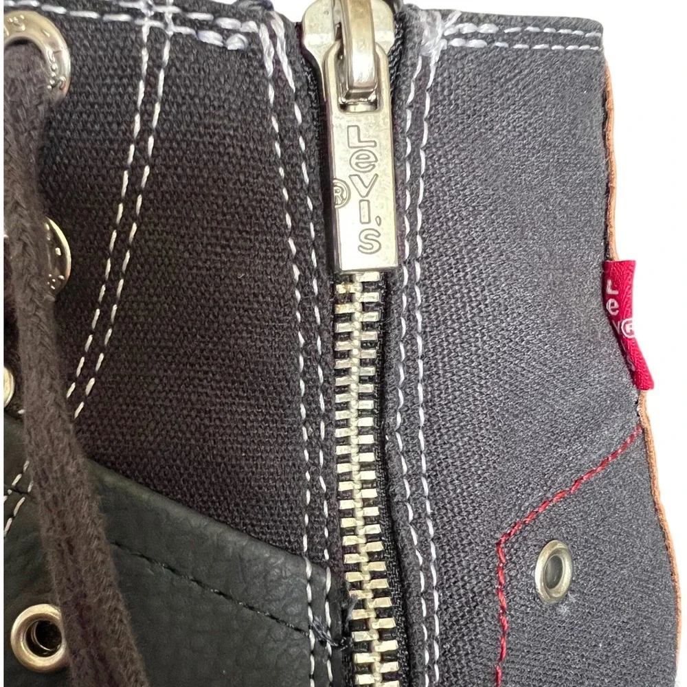 Levis elevate your
