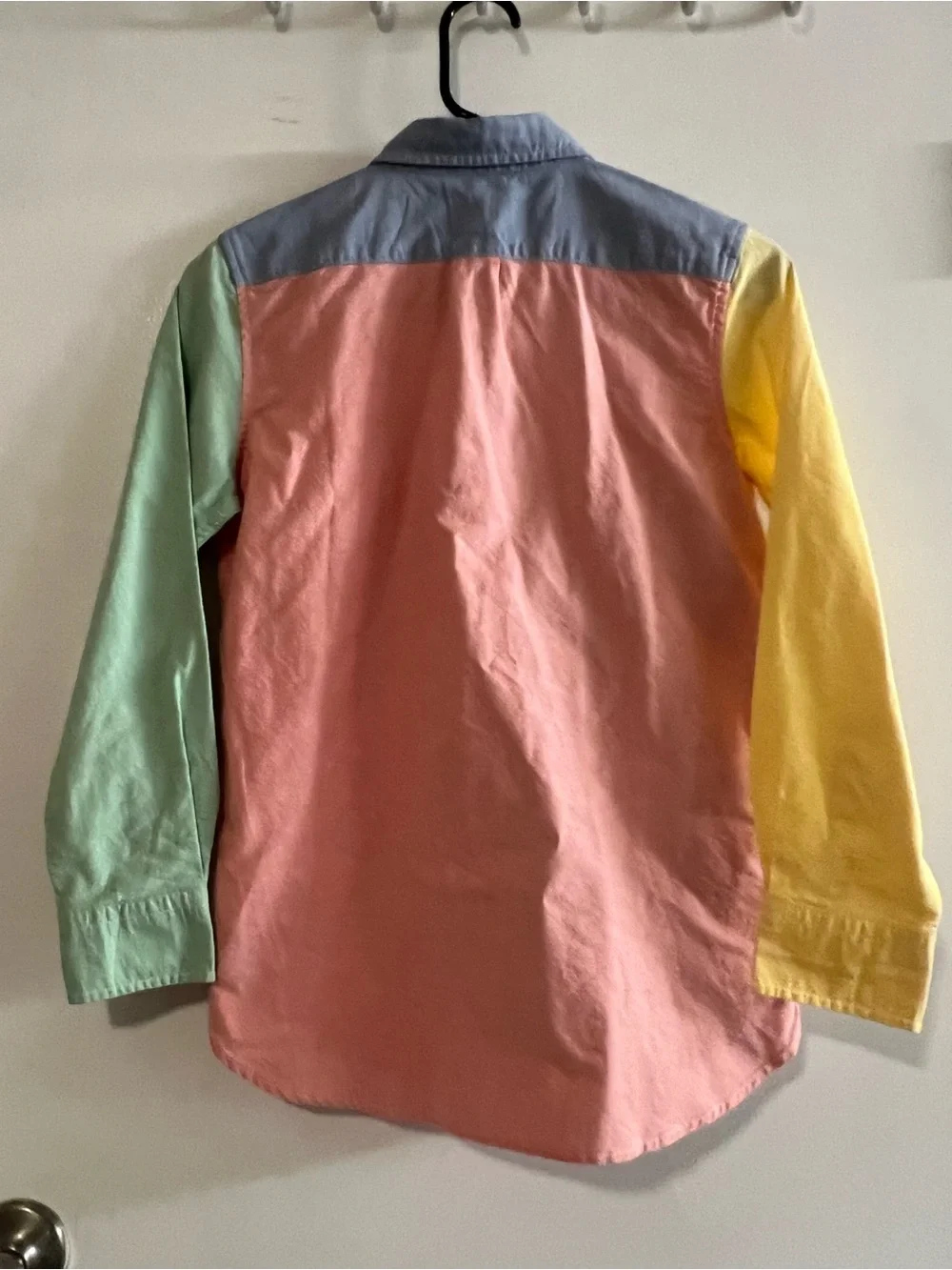 GAP breathable collar