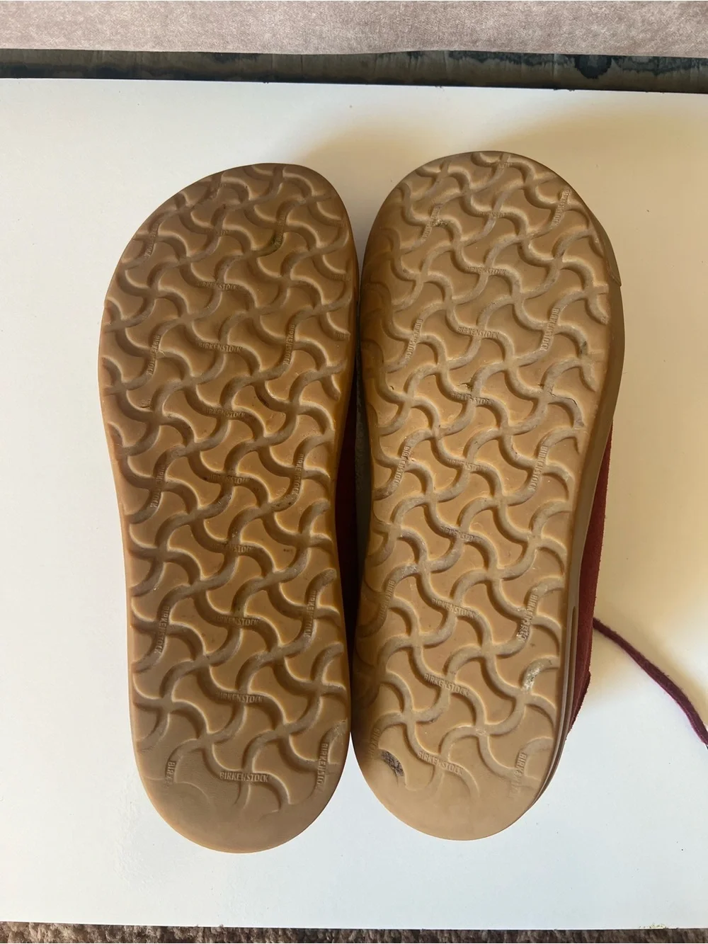 Birkenstock gum red