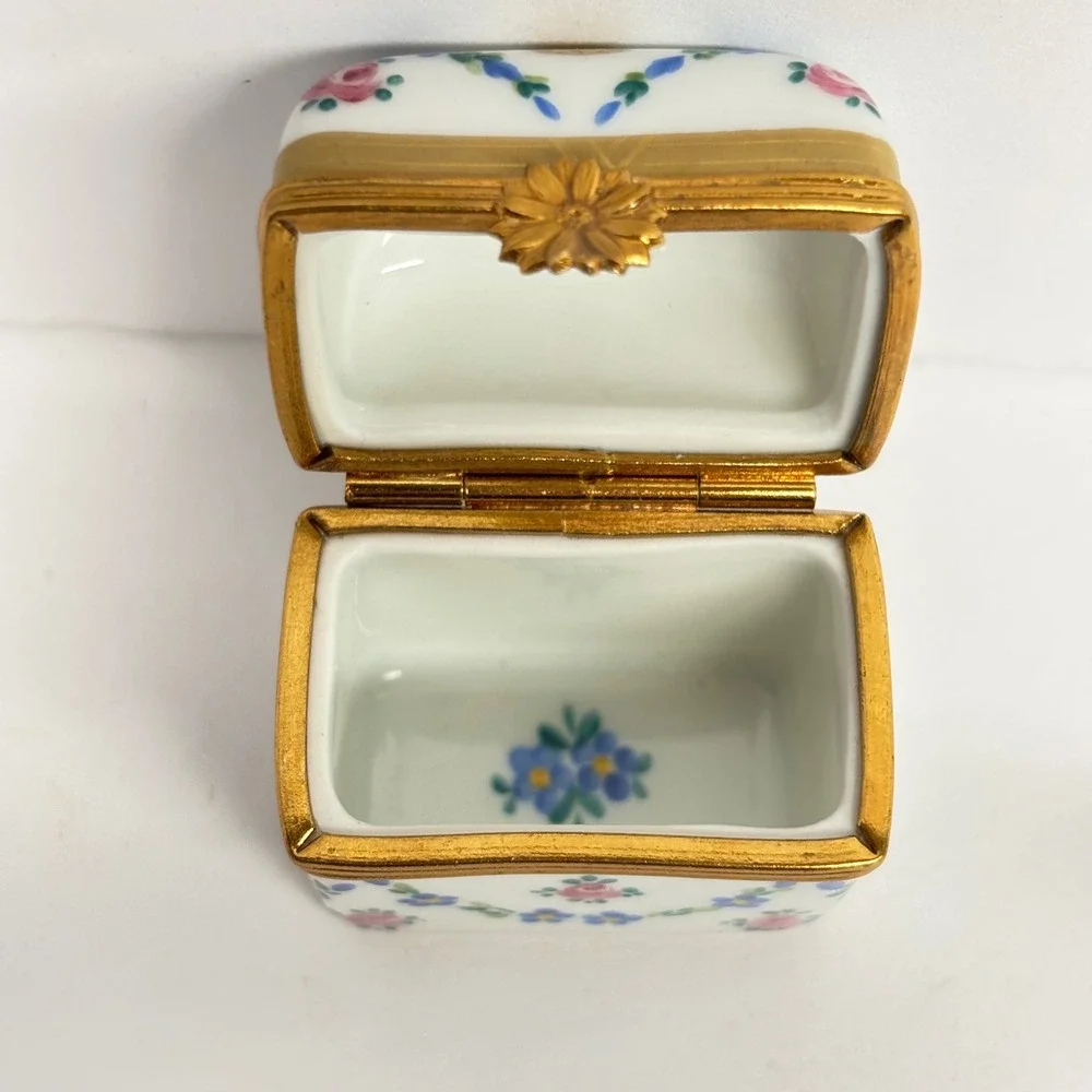 Unbranded limoges porcelain