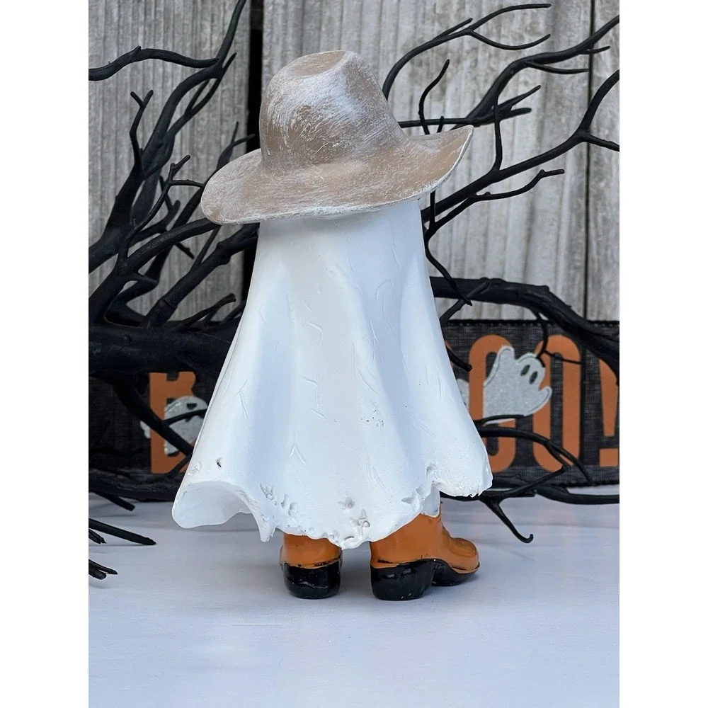 Cowboys Her Style cowboy ghost