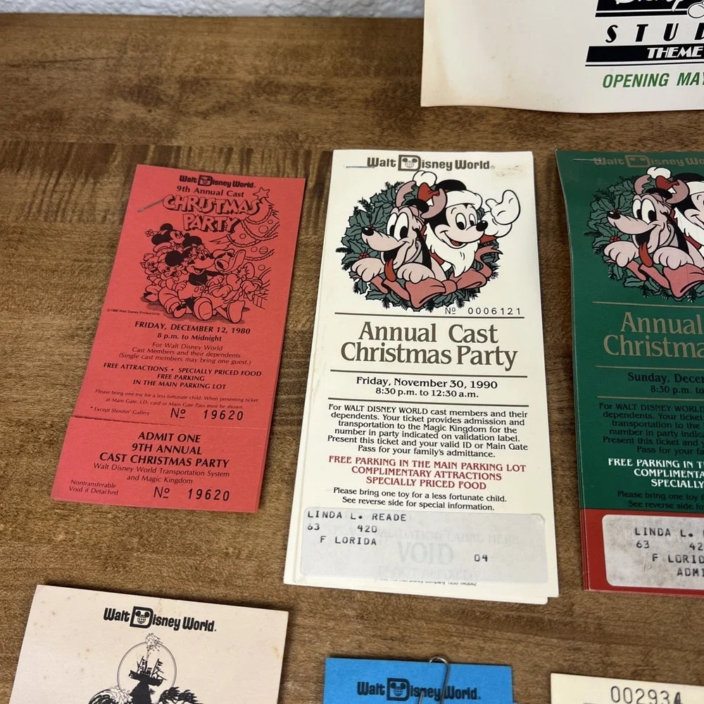 Vintage‎ Disneyland/Disney World Employee Cast Member Admission Pass & More!