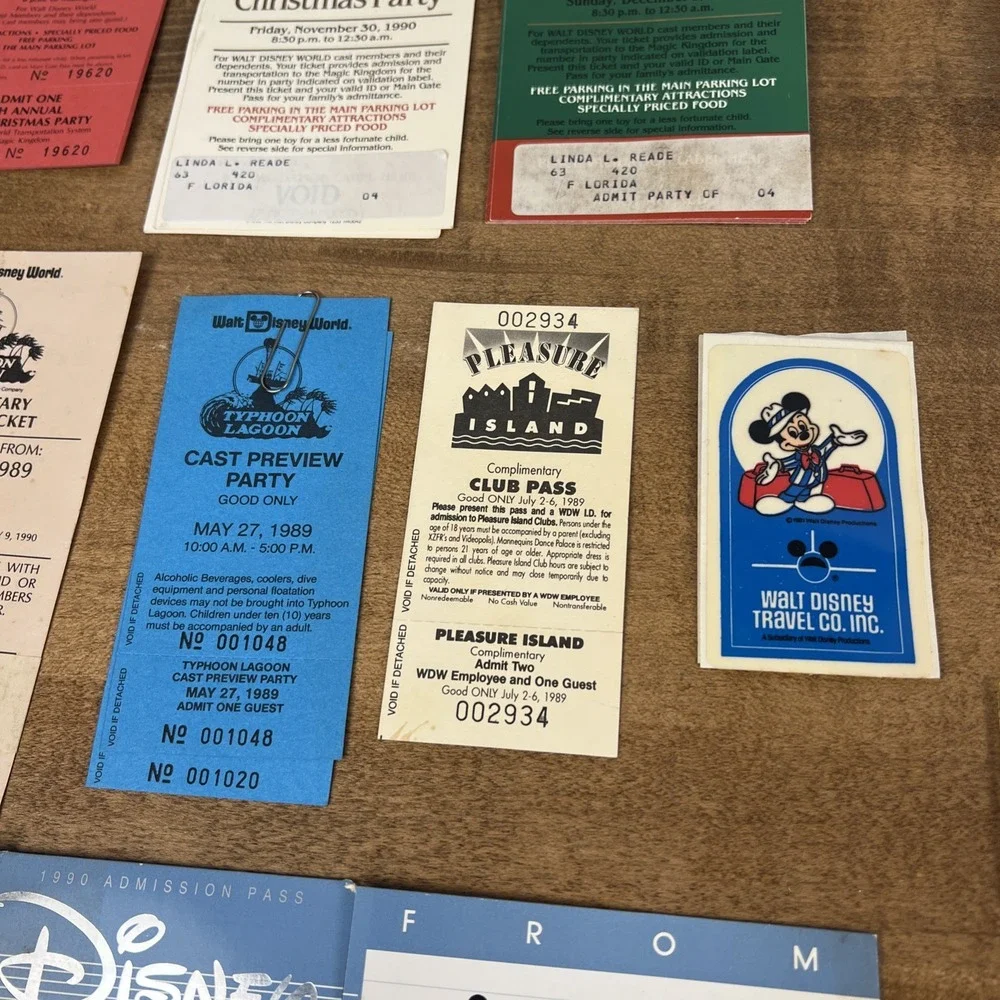 Vintage‎ Disneyland/Disney World Employee Cast Member Admission Pass & More!