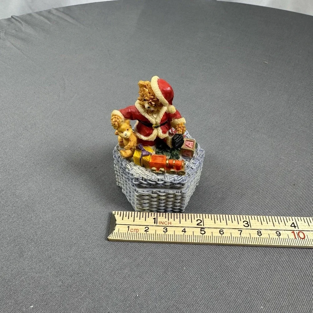 Bear‎ Santa On Blue Basket - Opens Full Of Toys