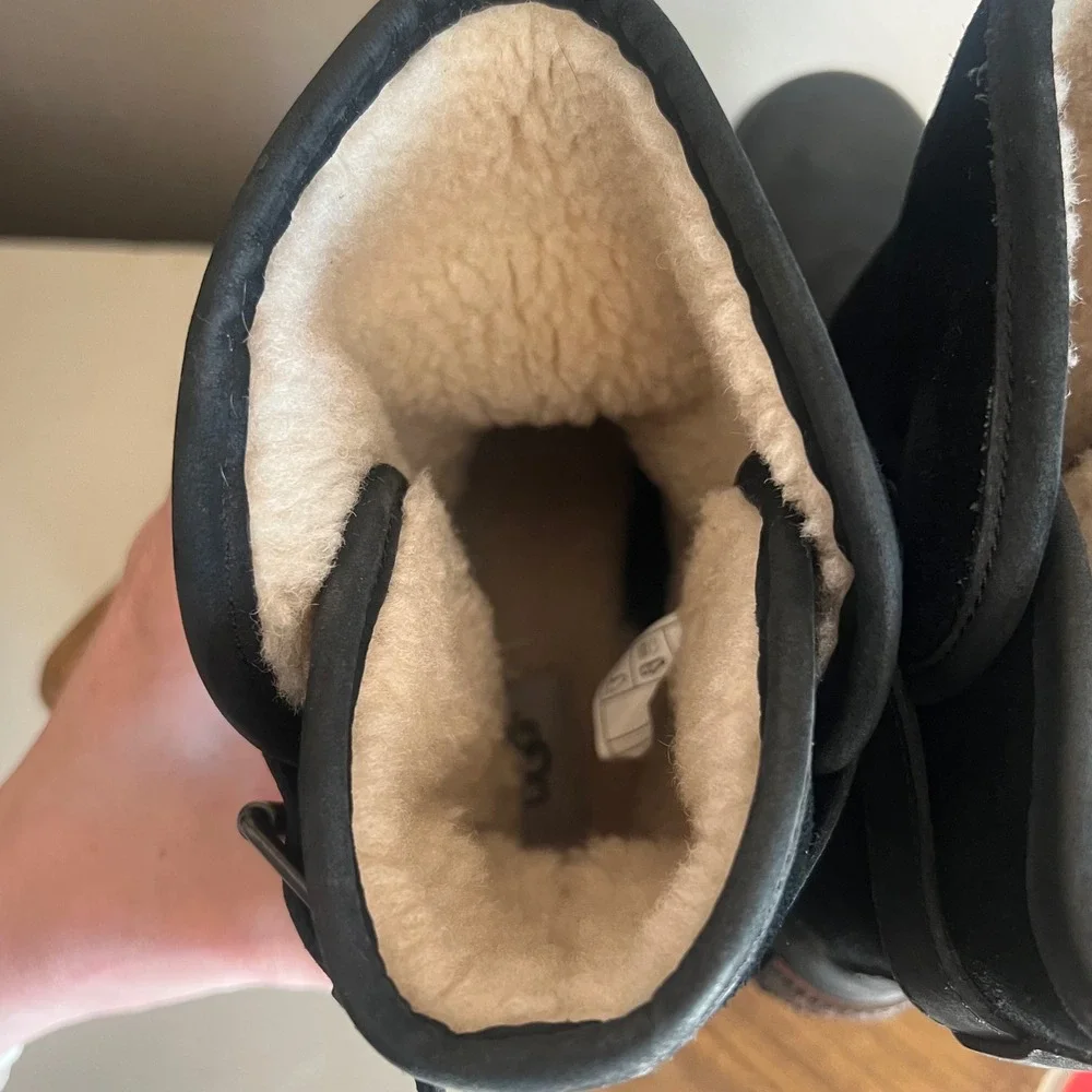 UGG waterproof moto