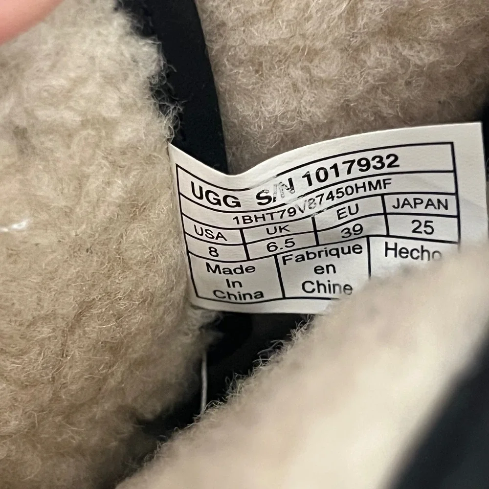 UGG waterproof moto