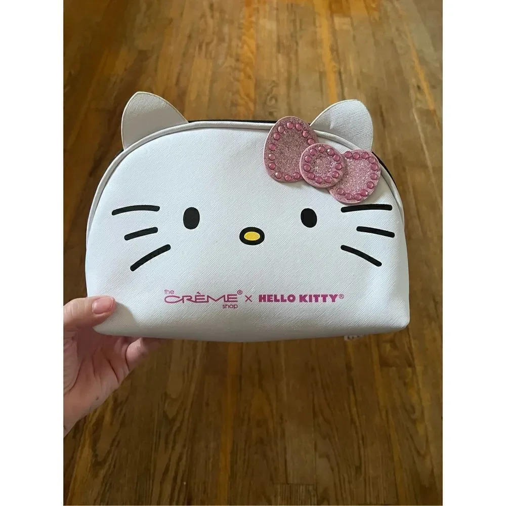 The Creme Shop x Hello Kitty Bling Bling Makeup Pouch