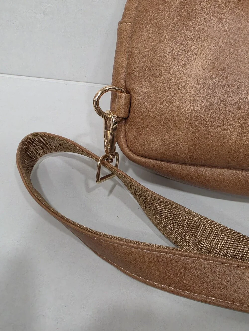 Telena Small Sling Bag for Women Leather Crossbody Fanny Packs Chest Bag for Wom