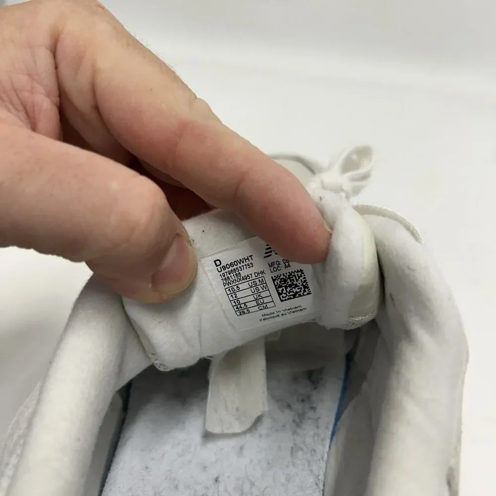 New Balance 9060 “Sea Salt Moonbeam White/Gray Suede”