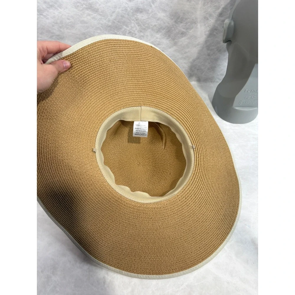N/A wide brim