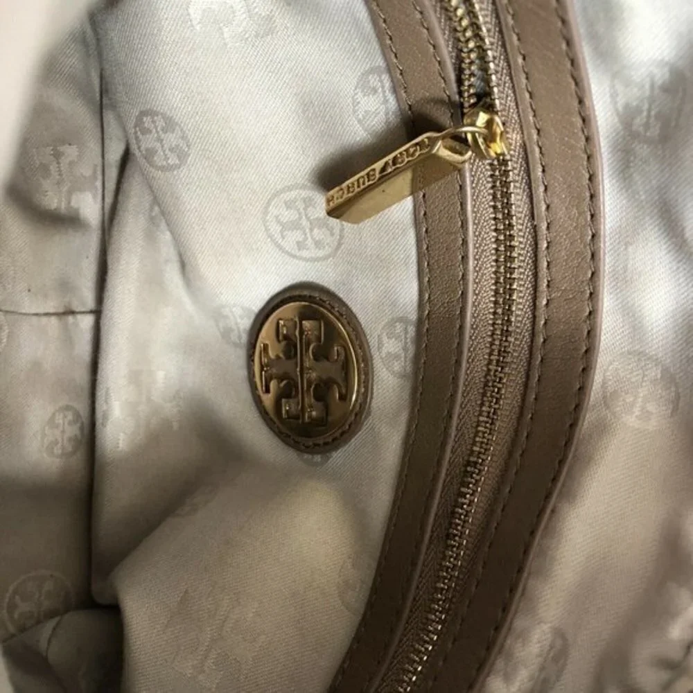 Tory Burch tory burch