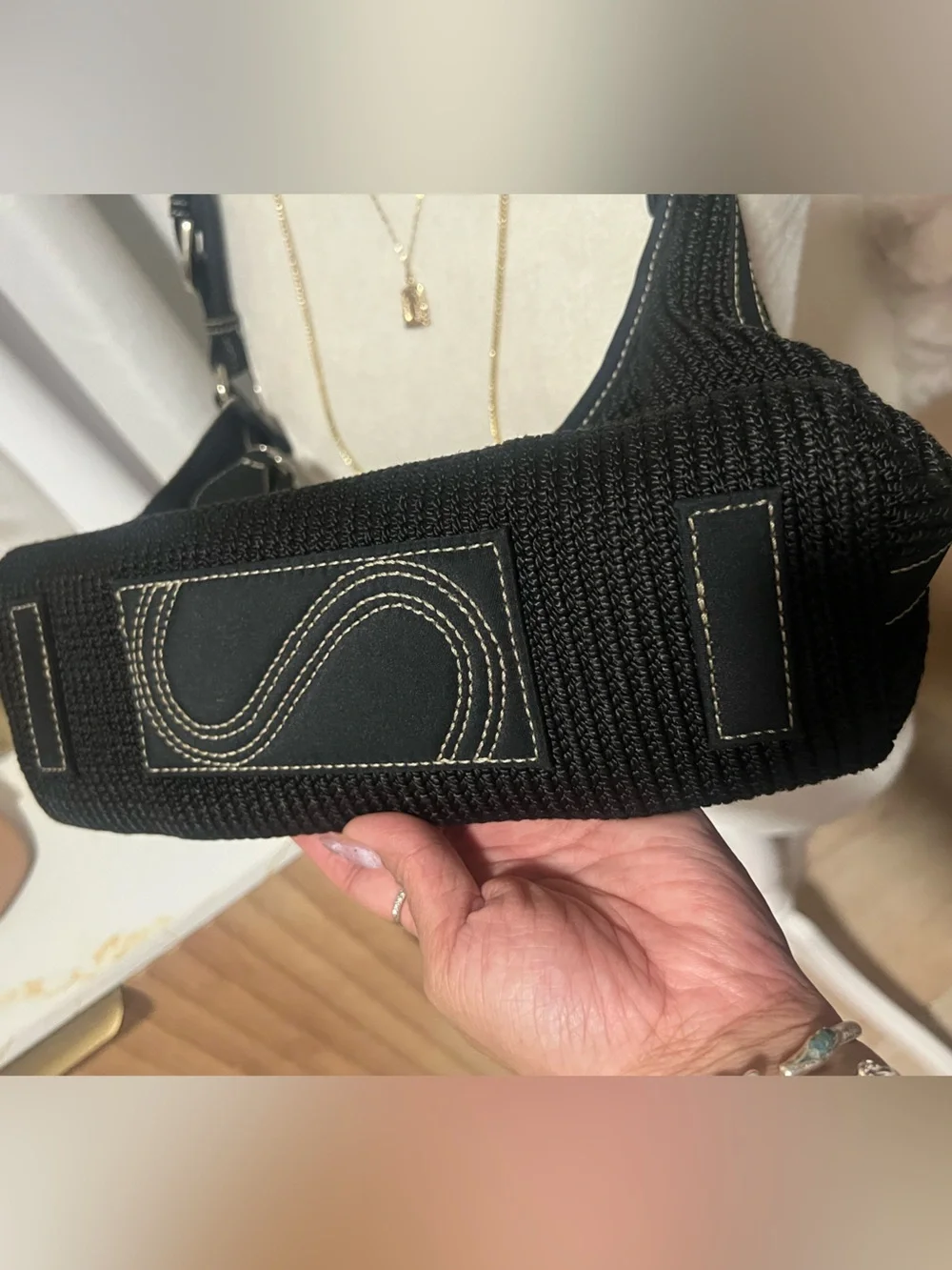 The Sak sak black