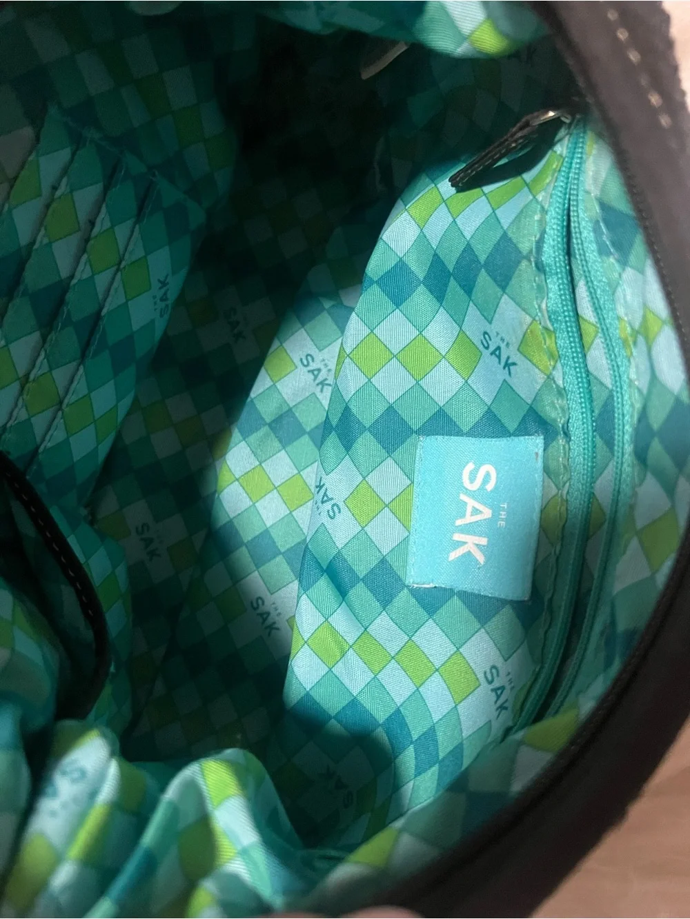 The Sak sak black