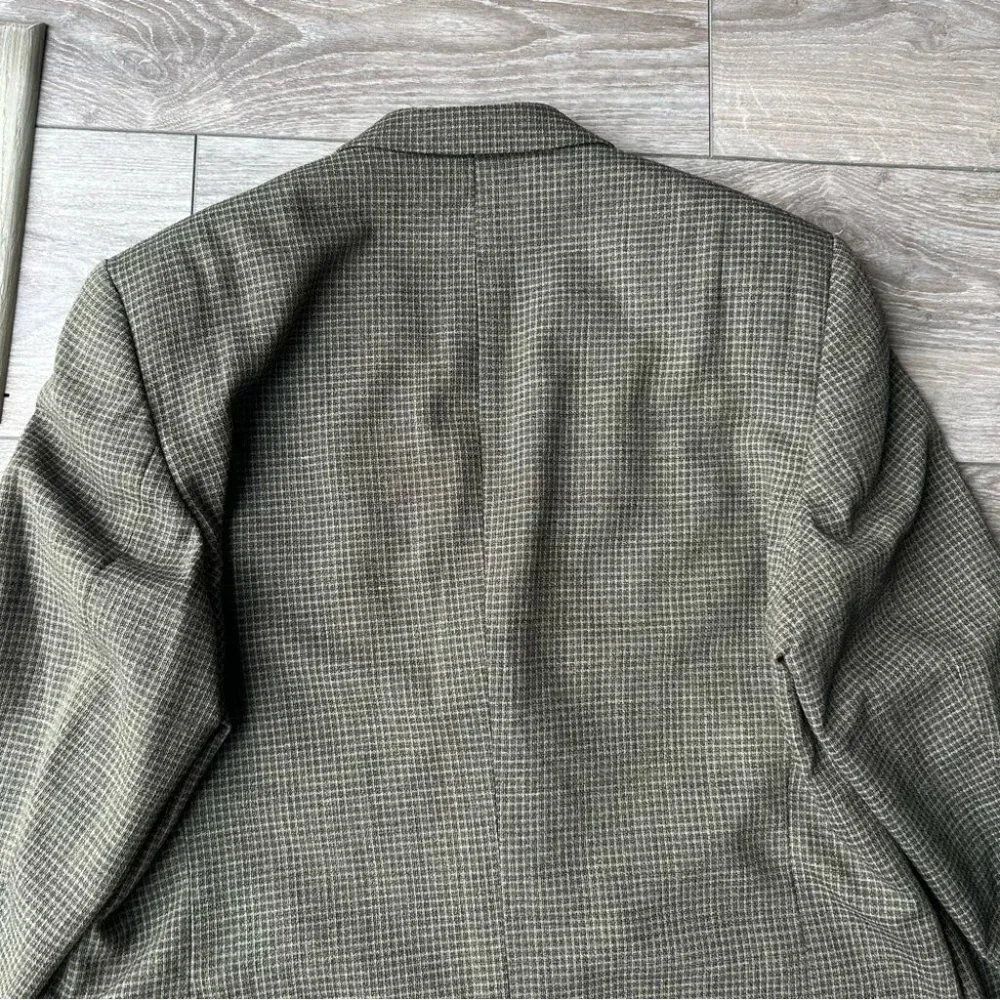 Moores Clothing great preowned