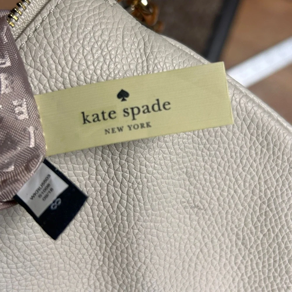 Kate Spade‎ Cream Crossbody Bag Pebbled Leather Zip Top Adjustable Strap