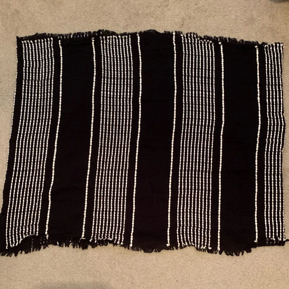 Striped Woven Black White Textured Infinity Scarf Christmas Winter Pictures Boho