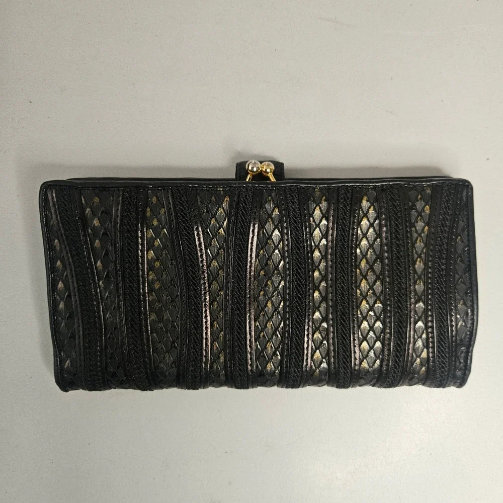 Vintage Black Metallic Snakeskin Stripe Kiss Lock‎ Bifold Wallet Gold