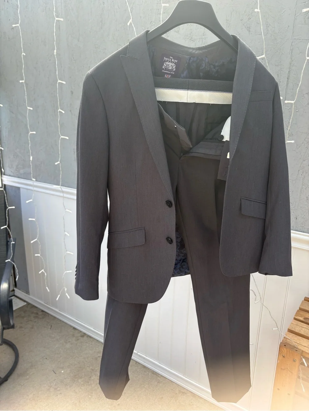 Slim Fit Dark Gray Two-Piece Suit brand new condition and modern look