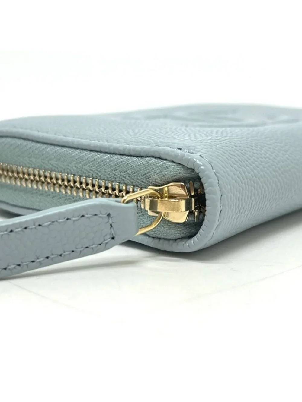 Chanel Coin Case CC Logo Metiers D'art Caviar Leather Blue