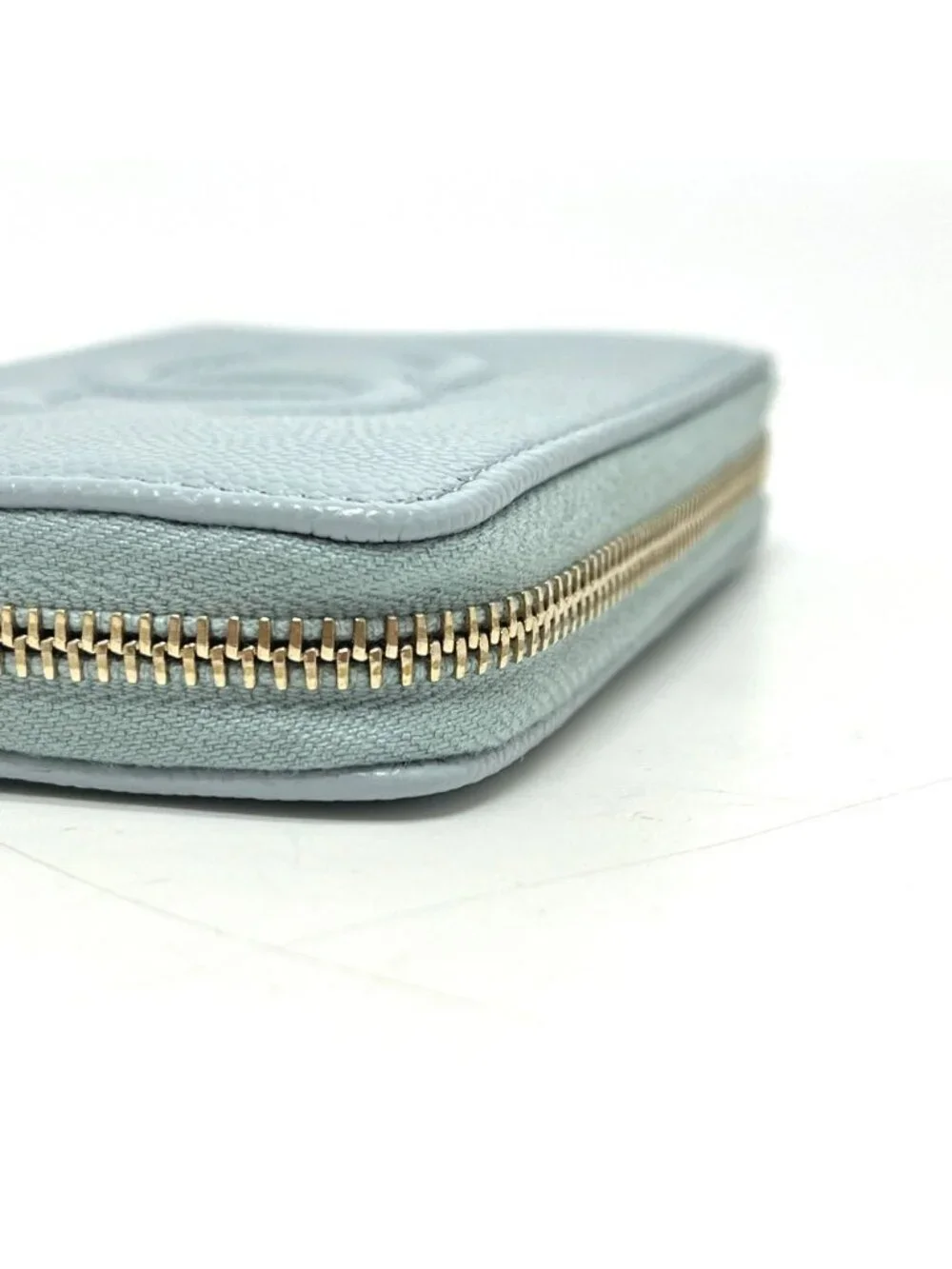 Chanel Coin Case CC Logo Metiers D'art Caviar Leather Blue