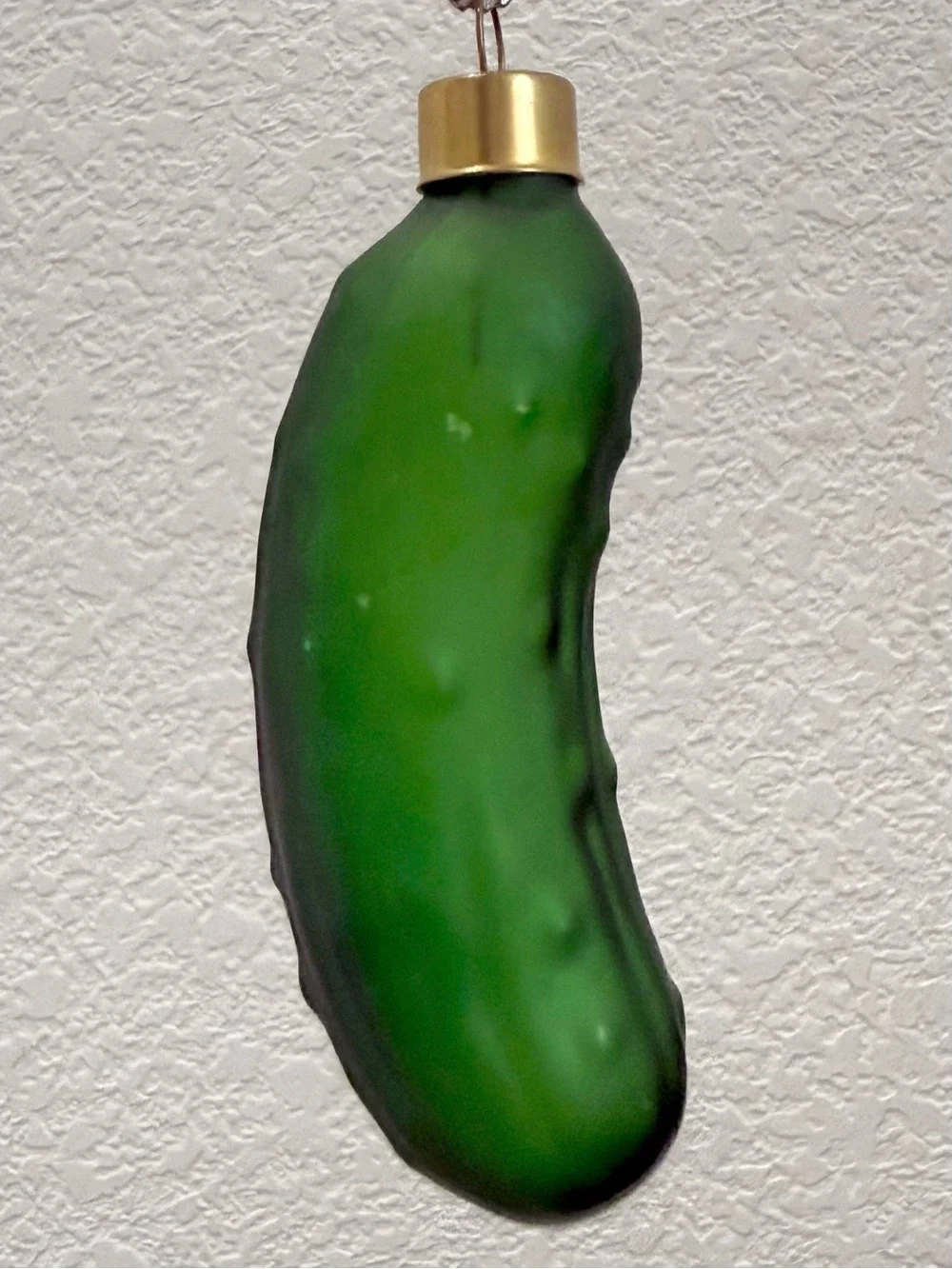 Lot 7 Vintage Handblown Glass 3.75” Pickle Ornaments