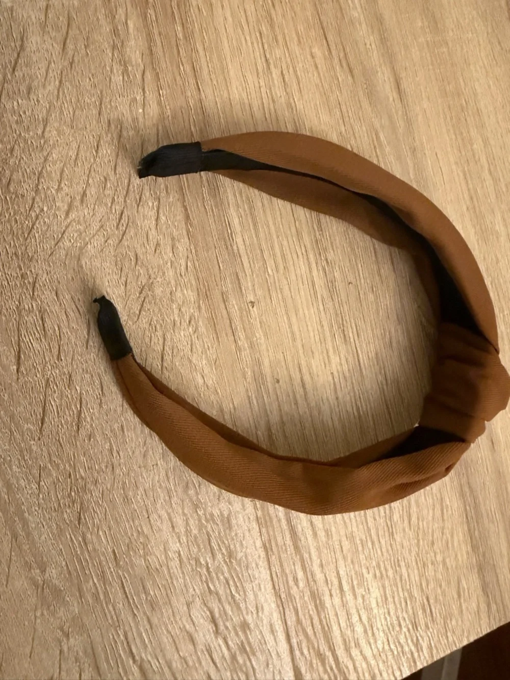 Classic Non-Slip Knotted Headband Coffee Color