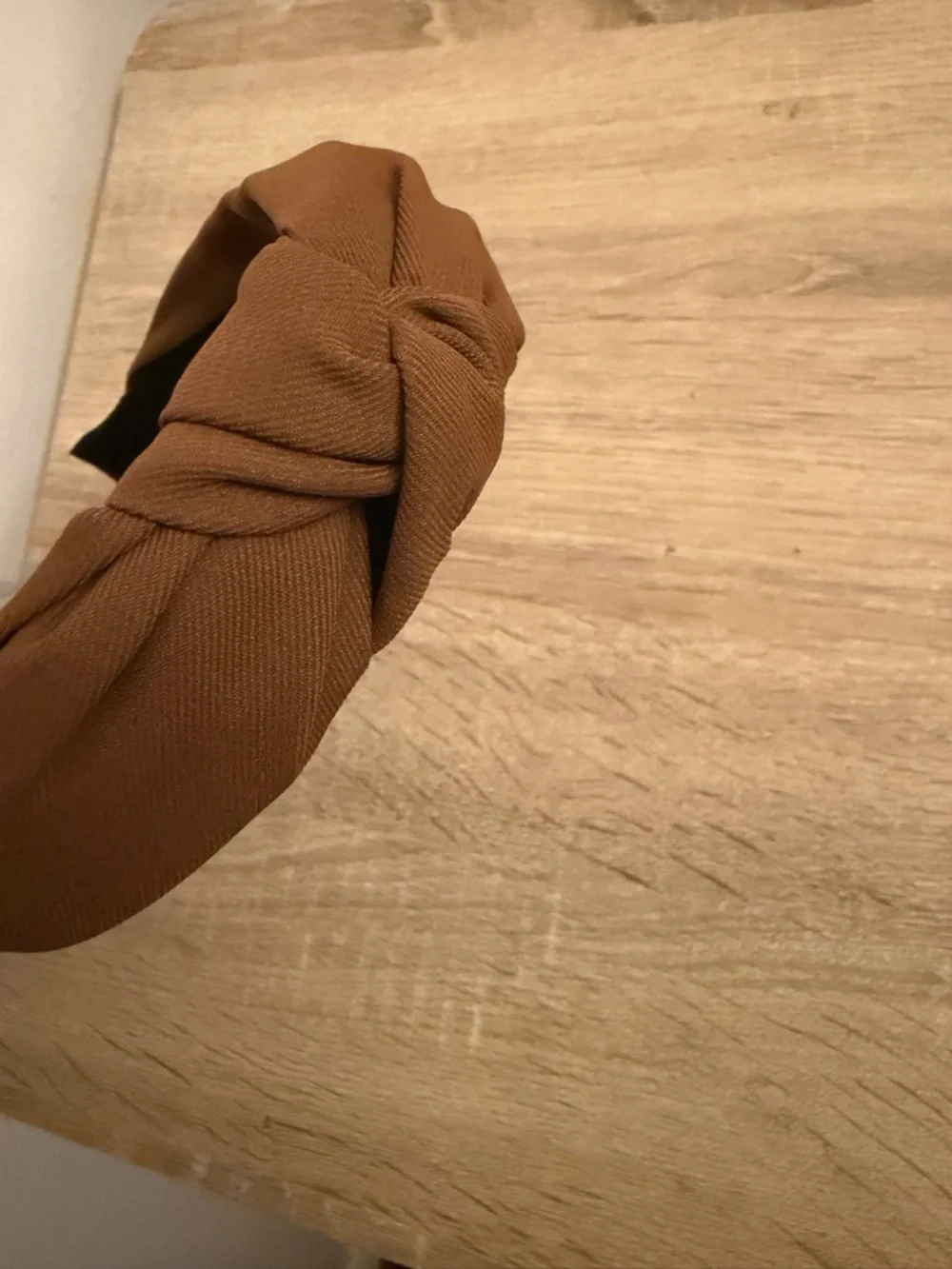 Classic Non-Slip Knotted Headband Coffee Color