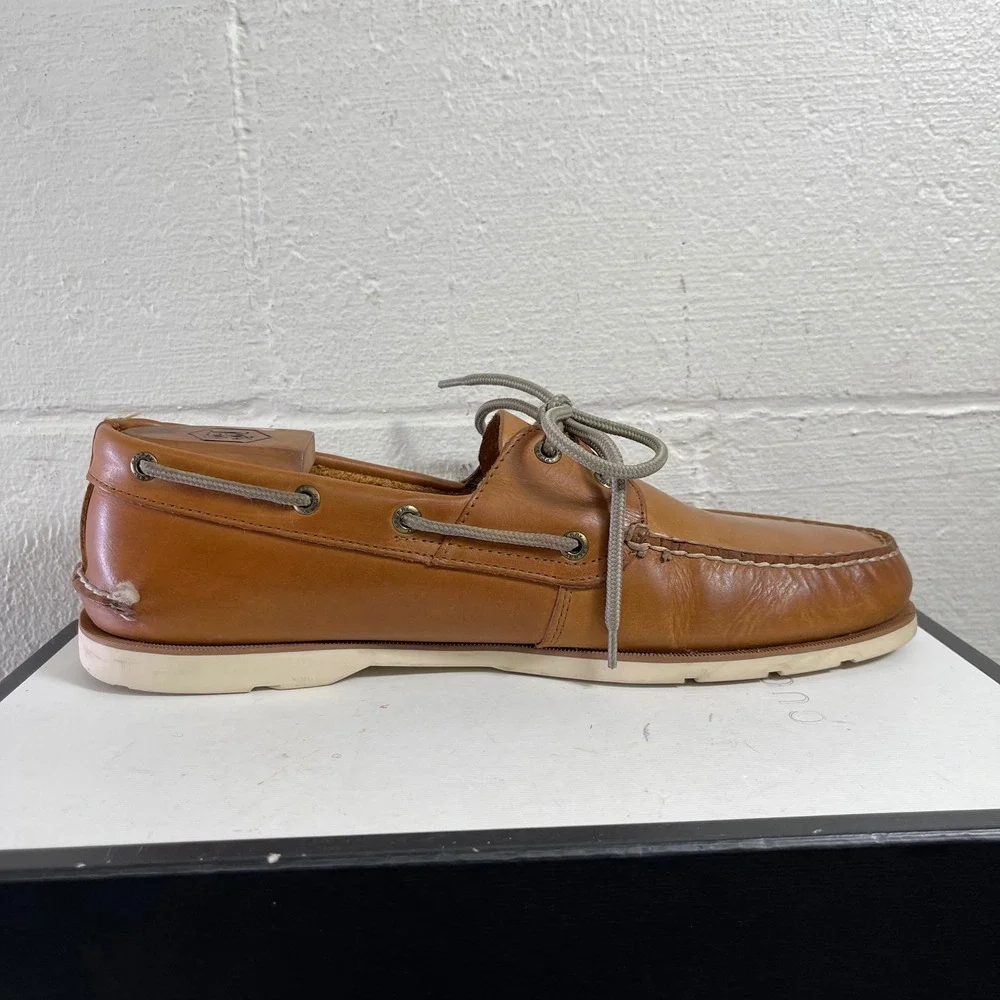 Sperry uk fit leather