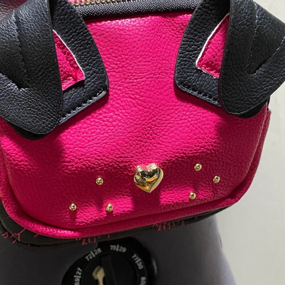 Betsey Johnson fun backpack
