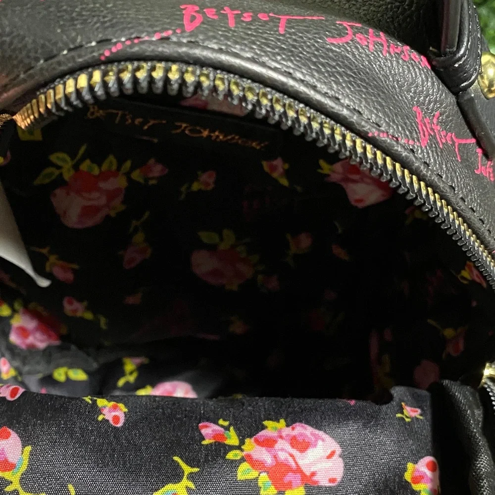 Betsey Johnson pink adjustable everyday