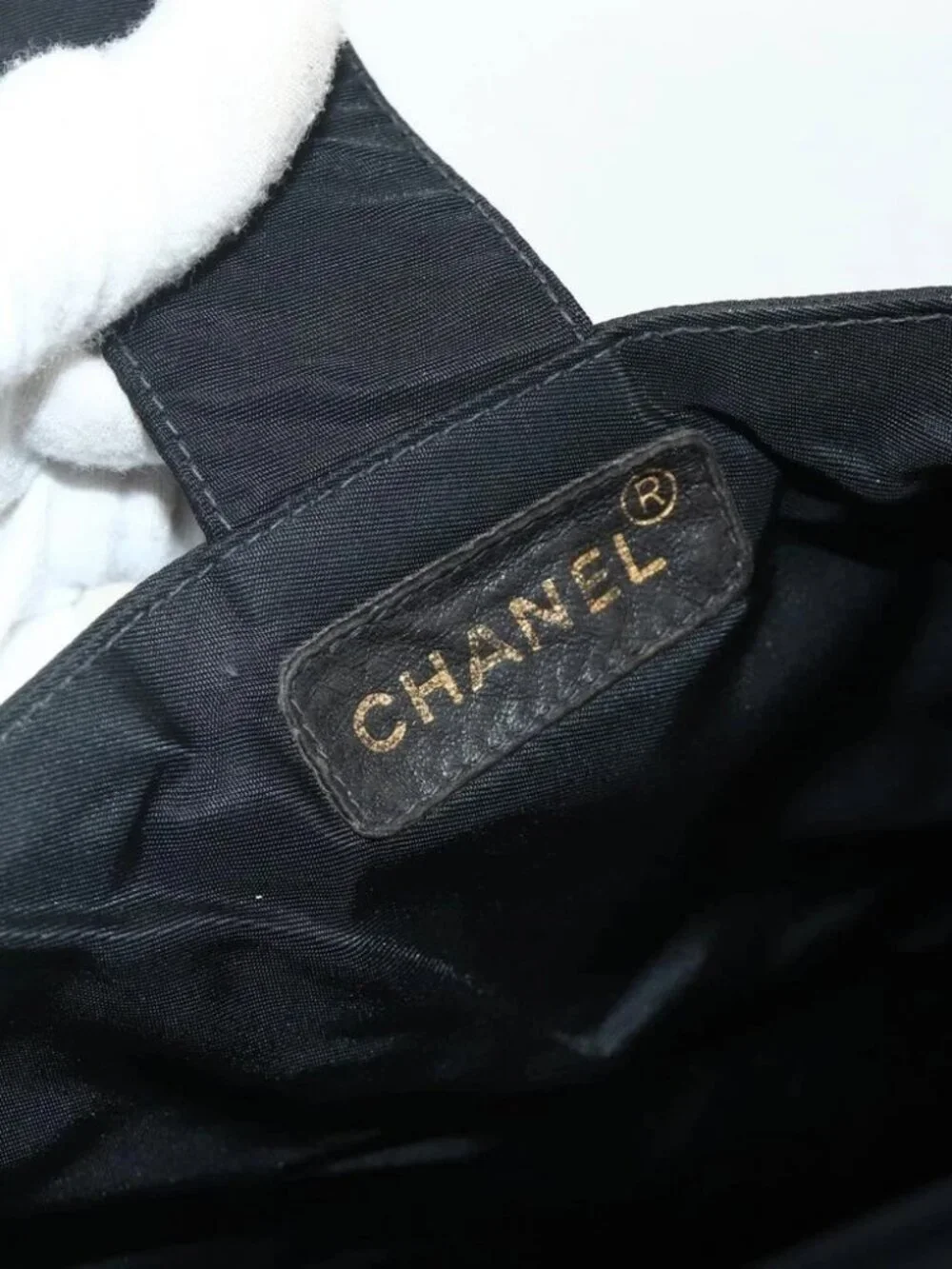CHANEL brand	chanel color	black