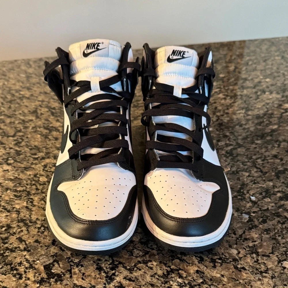 Nike classic sneakers