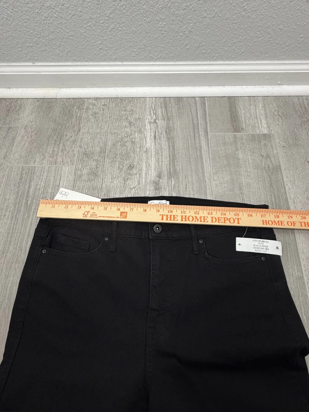 Jessica Simpson pocket size