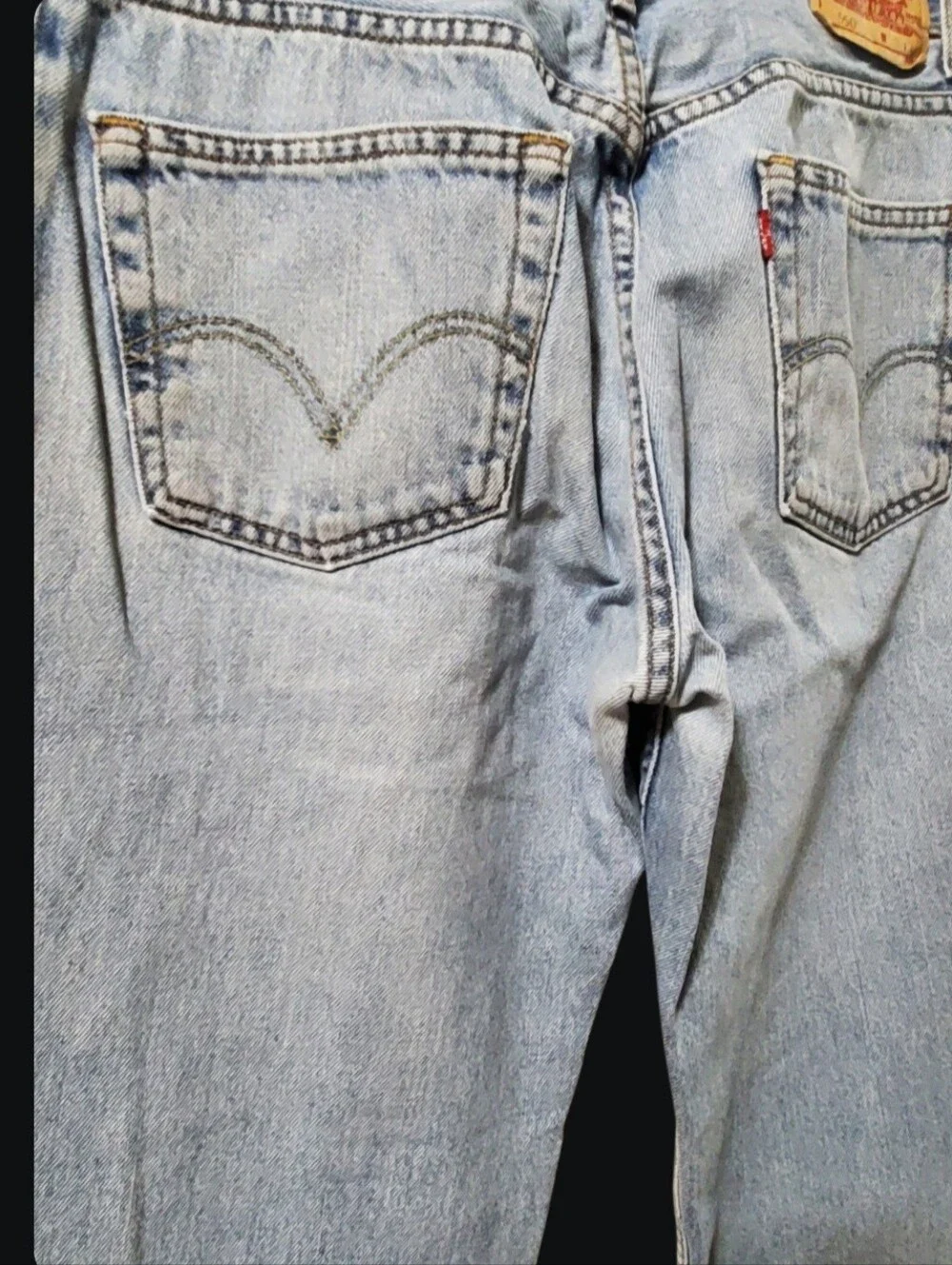 Levis catching area