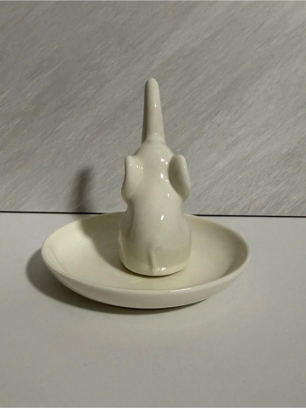Vinakas Ceramic Elephant Ring Dish