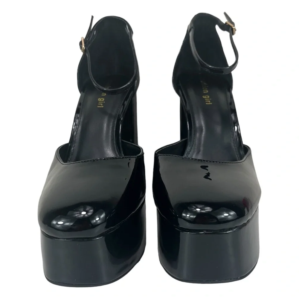 Madden Girl women 10m