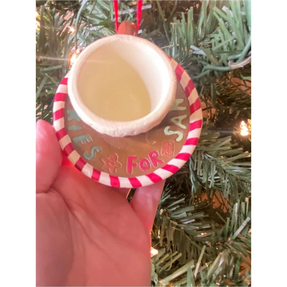 Unbranded holiday gingerbread