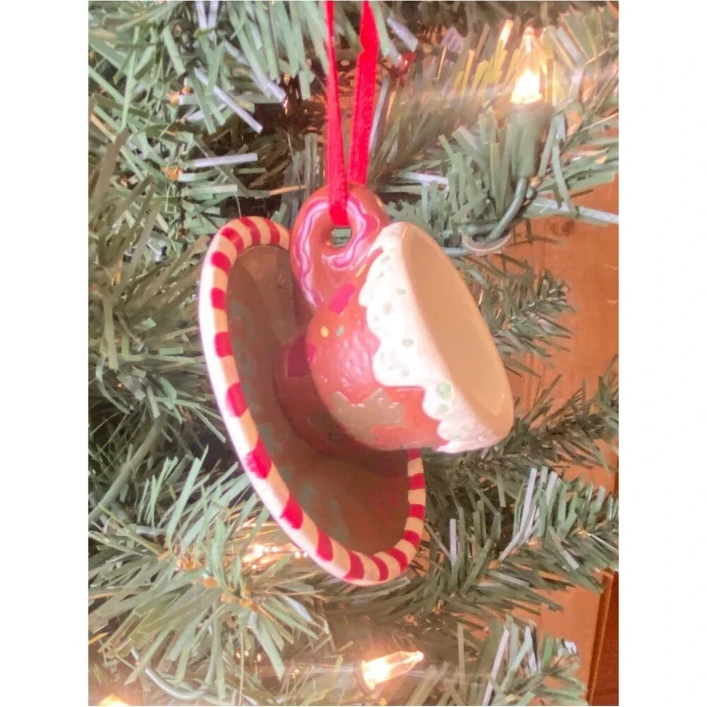 Unbranded holiday gingerbread
