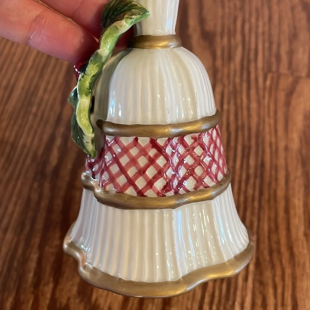 FITZ AND FLOYD Essentials Holly Berry Christmas Holiday bell no box perfect cond