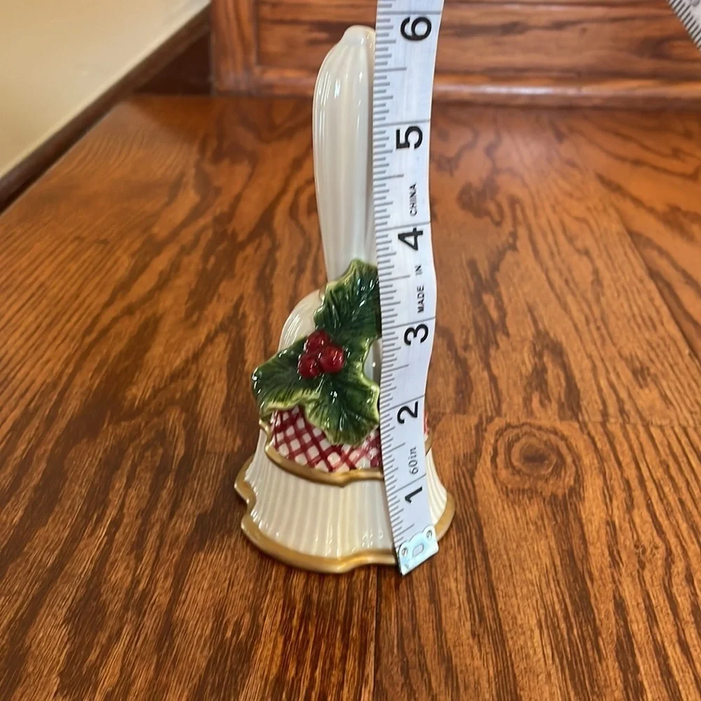 FITZ AND FLOYD Essentials Holly Berry Christmas Holiday bell no box perfect cond