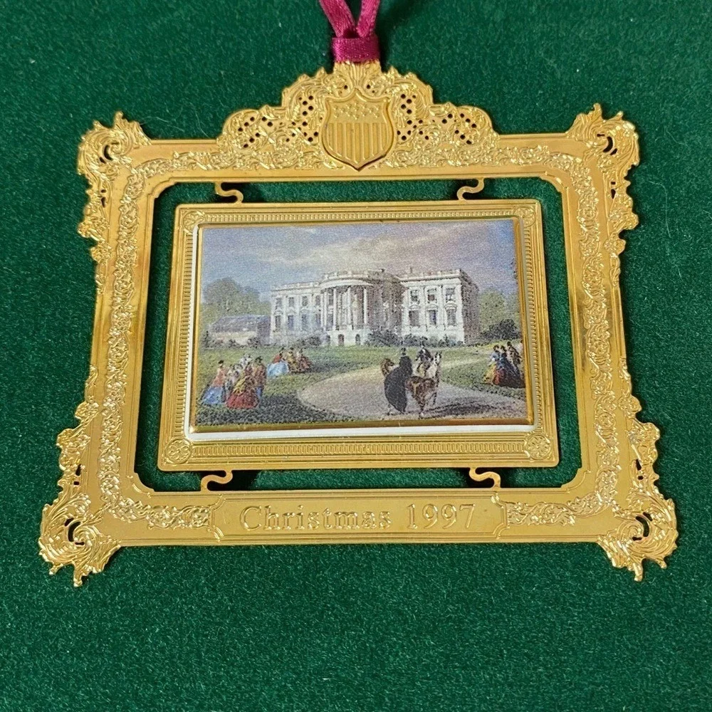 The White House Historical Association vintage white
