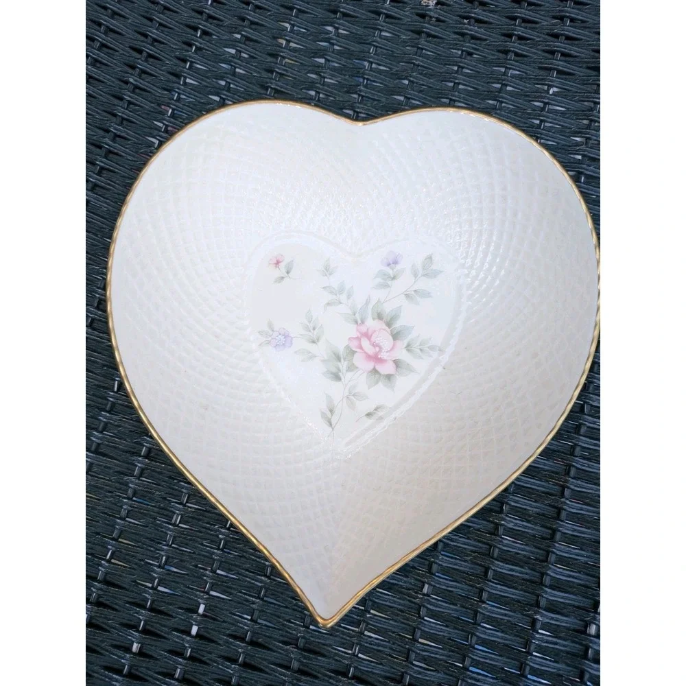 Cottagecore Rose Heart Catch All Jewelry Mikasa Remembrance Gift Trinket Dish