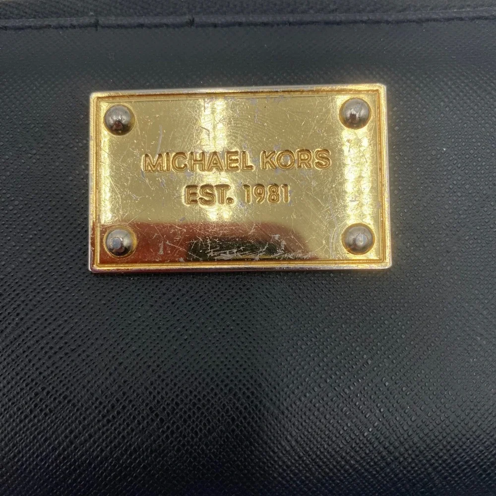 Michael Kors Jet Set Zip Around Wristlet Wallet Womens Black Saffiano Gold‎