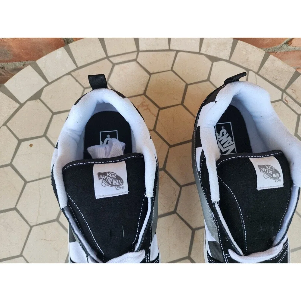 Vans featuring occasion