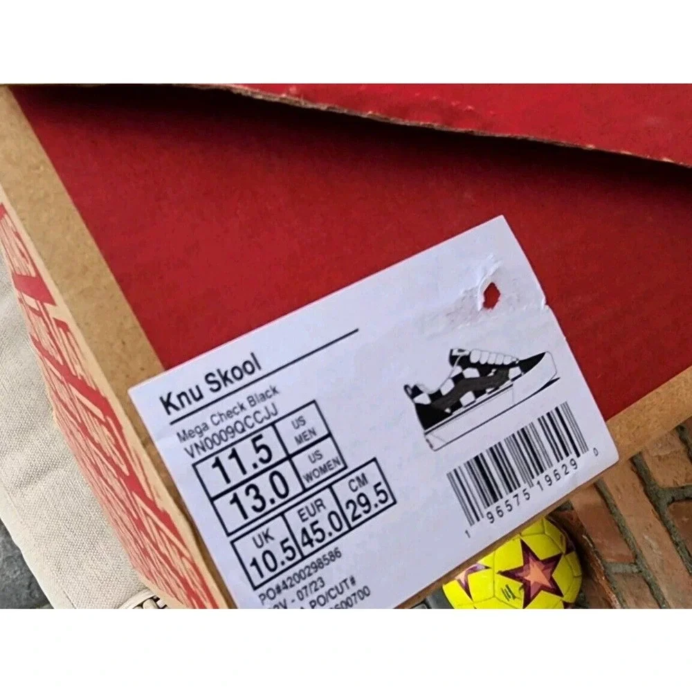 Vans width edition