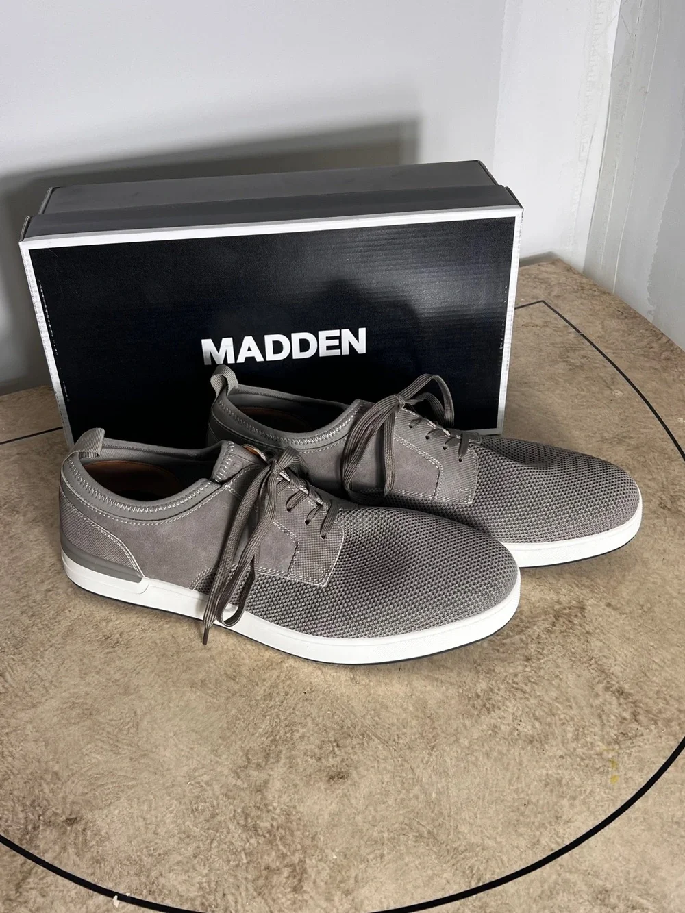 Steve Madden insole men day