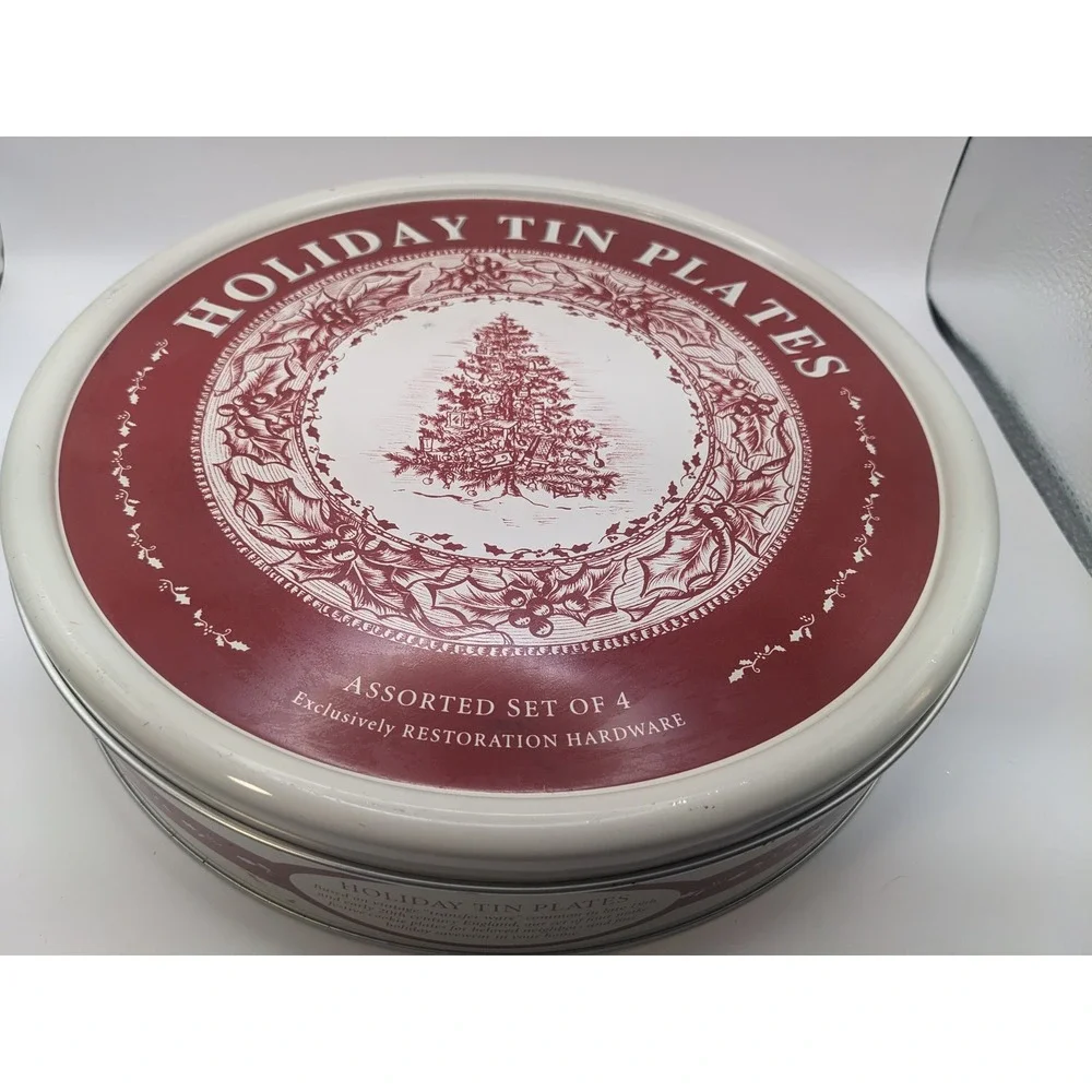 Restoration‎ Hardware 2 Collectible Christmas Charger Plates Winter Sleigh 2003