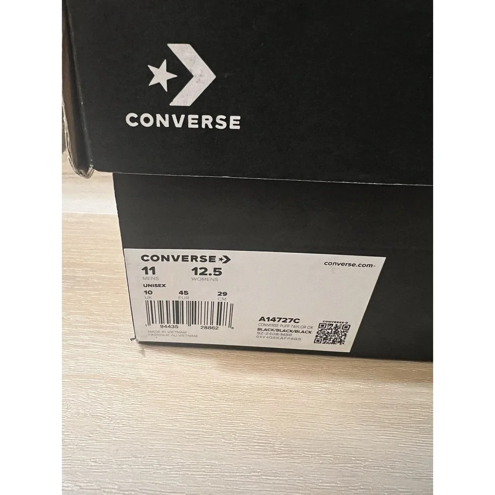 Converse women product starry