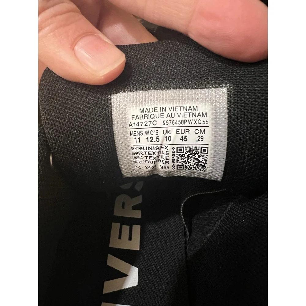 Converse running cross upper